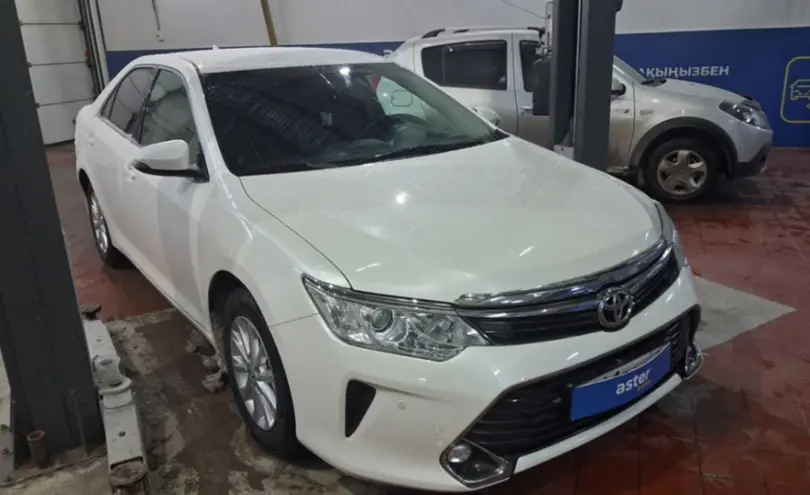 Toyota Camry 2017 года за 10 500 000 тг. в Астана фото 3