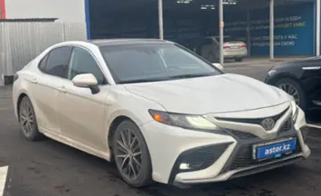 Toyota Camry 2021 года за 10 000 000 тг. в Алматы фото 3