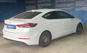 Hyundai Elantra 2018 года за 6 000 000 тг. в Алматы