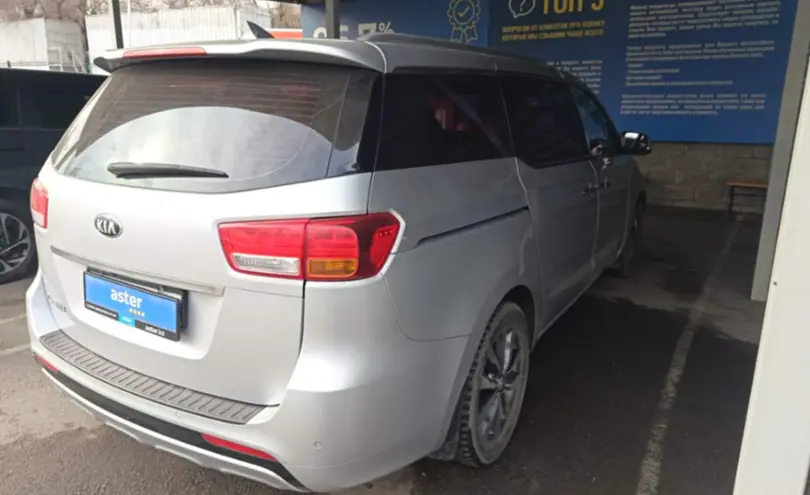Kia Carnival 2018 года за 11 000 000 тг. в Алматы фото 5