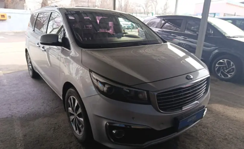 Kia Carnival 2018 года за 11 000 000 тг. в Алматы фото 3
