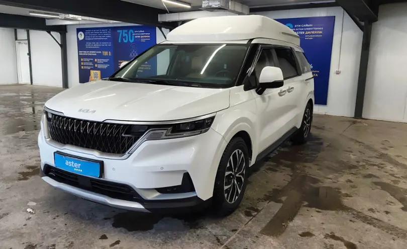 Kia Carnival 2022 года за 23 000 000 тг. в Астана