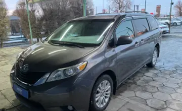 Toyota Sienna 2016 года за 14 000 000 тг. в Талдыкорган фото 1