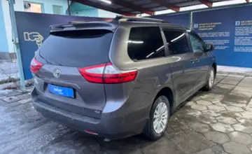 Toyota Sienna 2016 года за 14 000 000 тг. в Талдыкорган