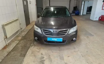 Toyota Camry 2010 года за 6 500 000 тг. в Актобе фото 2