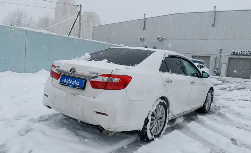 Toyota Camry 2012 года за 9 900 000 тг. в Шымкент фото 3