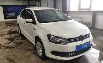 Volkswagen Polo 2014 года за 4 900 000 тг. в Астана фото 2