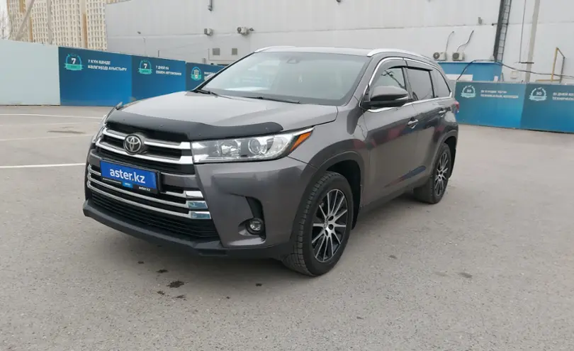 Toyota Highlander 2019 года за 18 500 000 тг. в Шымкент
