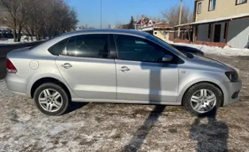 Volkswagen Polo 2012 года за 3 600 000 тг. в Астана фото 2