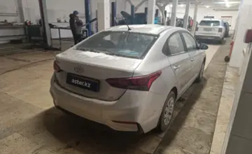 Hyundai Accent 2018 года за 6 500 000 тг. в Актобе