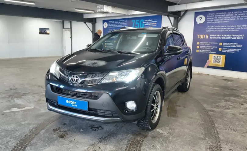 Toyota RAV4 2014 года за 11 000 000 тг. в Астана