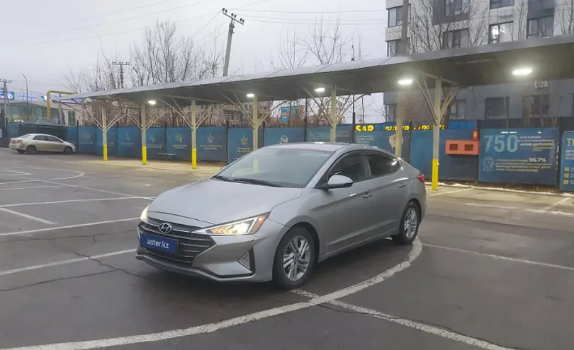 Hyundai Elantra 2019 года за 6 000 000 тг. в Алматы