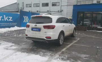 Kia Sorento 2019 года за 10 000 000 тг. в Алматы фото 3