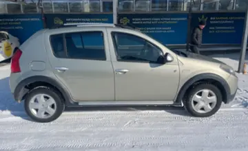 Renault Sandero 2013 года за 3 000 000 тг. в Караганда фото 4