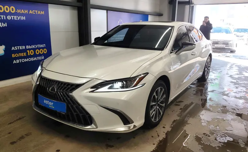 Lexus ES 2022 года за 17 500 000 тг. в Астана