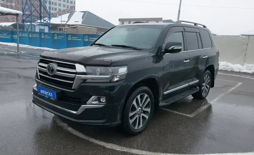 Toyota Land Cruiser 2019 года за 38 000 000 тг. в Шымкент