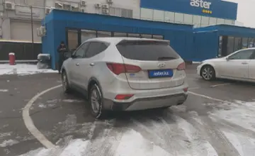 Hyundai Santa Fe 2017 года за 8 200 000 тг. в Алматы фото 4