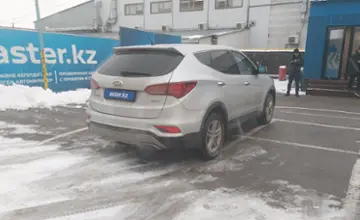 Hyundai Santa Fe 2017 года за 8 200 000 тг. в Алматы фото 3
