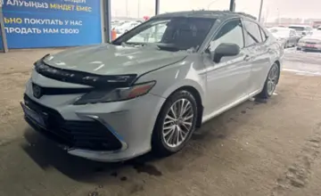 Toyota Camry 2019 года за 14 000 000 тг. в Алматы фото 1