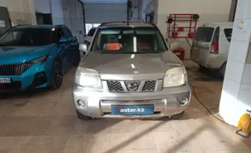 Nissan X-Trail 2004 года за 3 000 000 тг. в Актобе фото 2