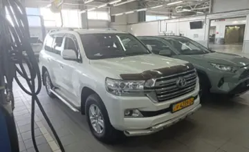 Toyota Land Cruiser 2017 года за 29 000 000 тг. в Актобе фото 3