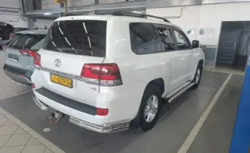 Toyota Land Cruiser 2017 года за 29 000 000 тг. в Актобе