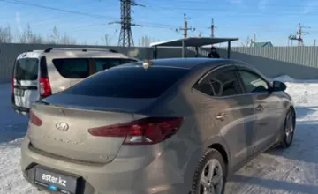 Hyundai Elantra 2020 года за 7 000 000 тг. в Уральск