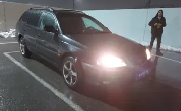 Toyota Avensis 2001 года за 2 500 000 тг. в Шымкент фото 2