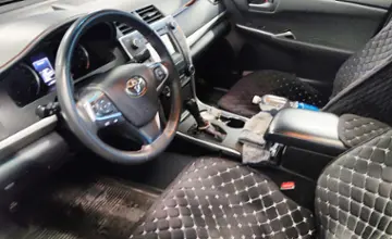 Toyota Camry 2017 года за 9 000 000 тг. в Астана фото 5