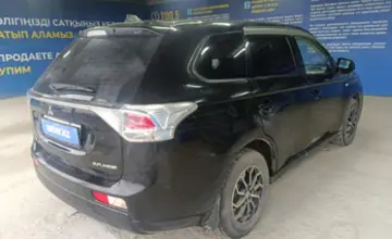 Mitsubishi Outlander 2014 года за 4 700 000 тг. в Алматы