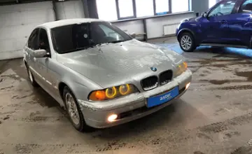 BMW 5 серии 2002 года за 4 300 000 тг. в Астана фото 2