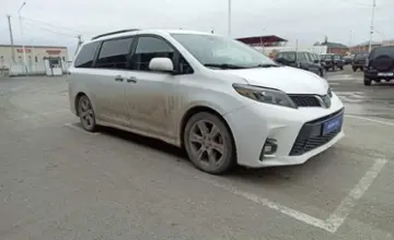 Toyota Sienna 2017 года за 16 000 000 тг. в Кызылорда фото 3