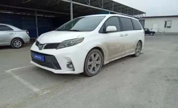 Toyota Sienna 2017 года за 16 000 000 тг. в Кызылорда фото 1