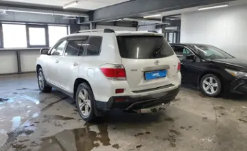 Toyota Highlander 2012 года за 13 250 000 тг. в Астана фото 4