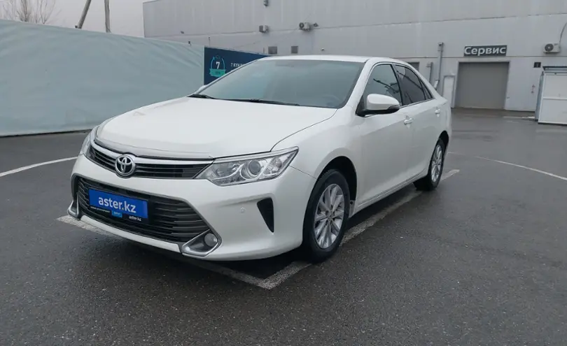 Toyota Camry 2017 года за 11 000 000 тг. в Шымкент