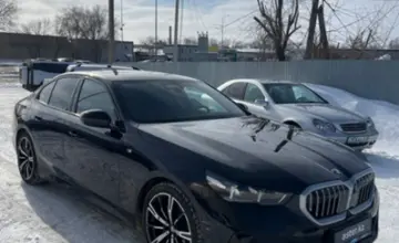 BMW 5 серии 2023 года за 28 000 000 тг. в Уральск фото 3