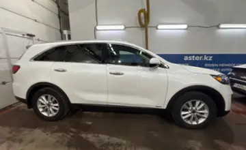 Kia Sorento 2019 года за 13 500 000 тг. в Астана фото 4