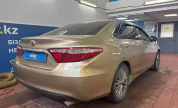 Toyota Camry 2017 года за 9 000 000 тг. в Астана