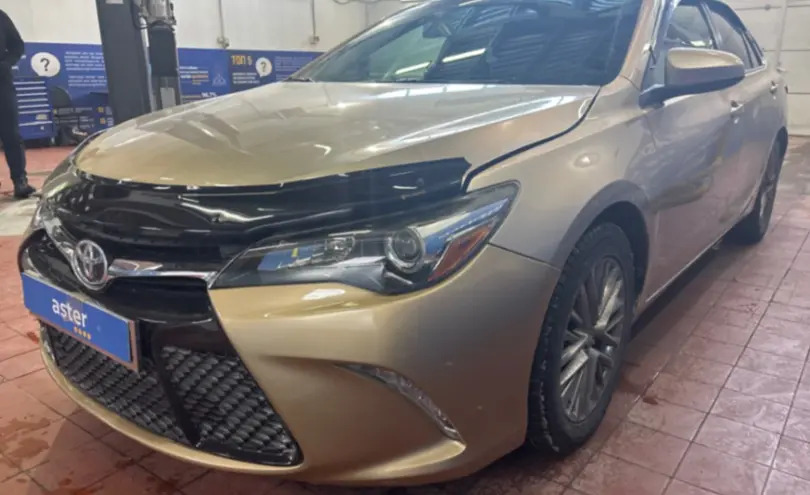 Toyota Camry 2017 года за 9 000 000 тг. в Астана
