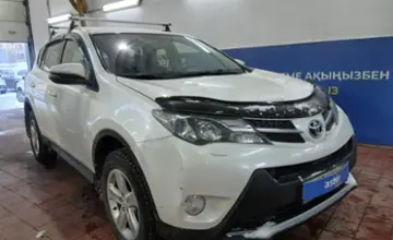 Toyota RAV4 2013 года за 11 000 000 тг. в Астана фото 3