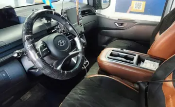 Hyundai Staria 2021 года за 22 000 000 тг. в Астана фото 5