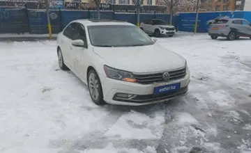 Volkswagen Passat 2018 года за 7 000 000 тг. в Алматы фото 2