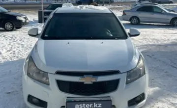 Chevrolet Cruze 2012 года за 2 600 000 тг. в Уральск фото 2