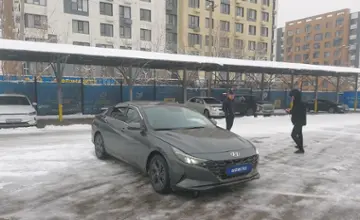 Hyundai Elantra 2023 года за 8 300 000 тг. в Алматы фото 2