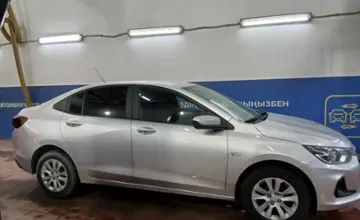 Chevrolet Onix 2023 года за 4 500 000 тг. в Астана фото 4
