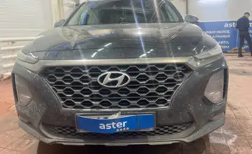 Hyundai Santa Fe 2020 года за 13 000 000 тг. в Астана фото 2