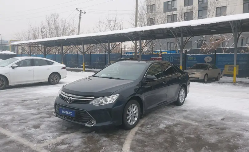 Toyota Camry 2017 года за 9 500 000 тг. в Алматы