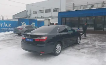 Toyota Camry 2017 года за 9 500 000 тг. в Алматы фото 3
