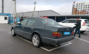 Mercedes-Benz W124 1992 года за 1 200 000 тг. в Шымкент фото 4