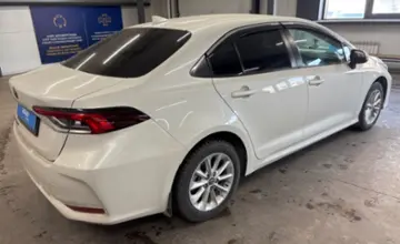 Toyota Corolla 2019 года за 10 000 000 тг. в Астана